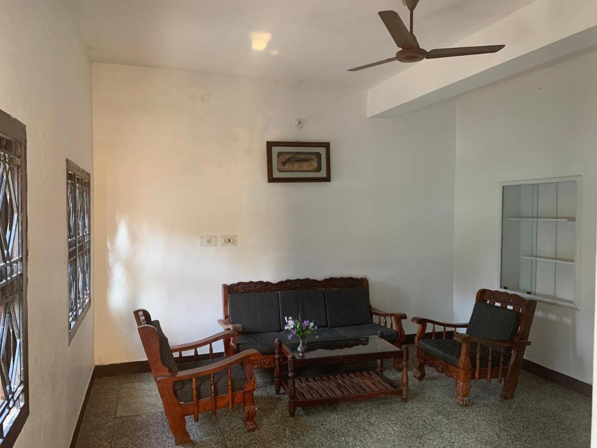 Hotel Caveri Inn Madikeri Eksteriør billede