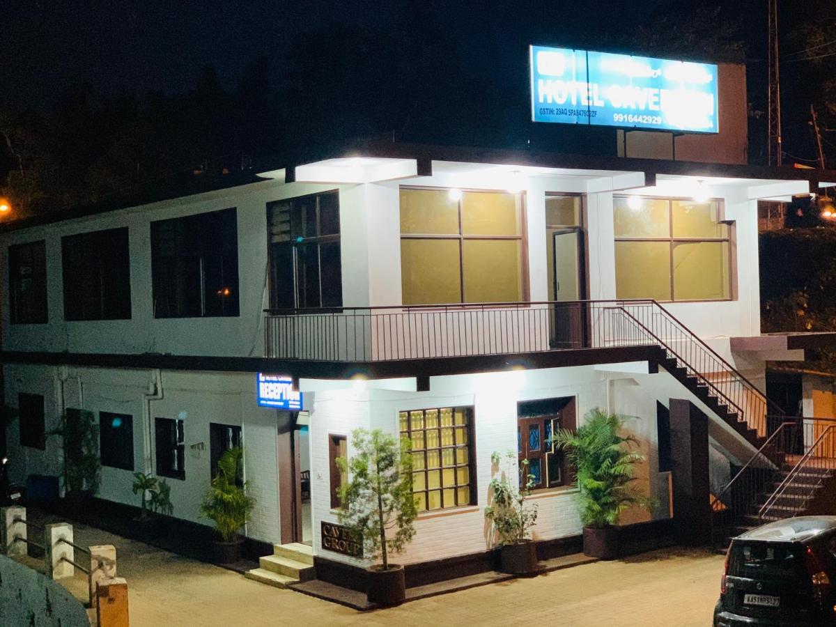 Hotel Caveri Inn Madikeri Eksteriør billede