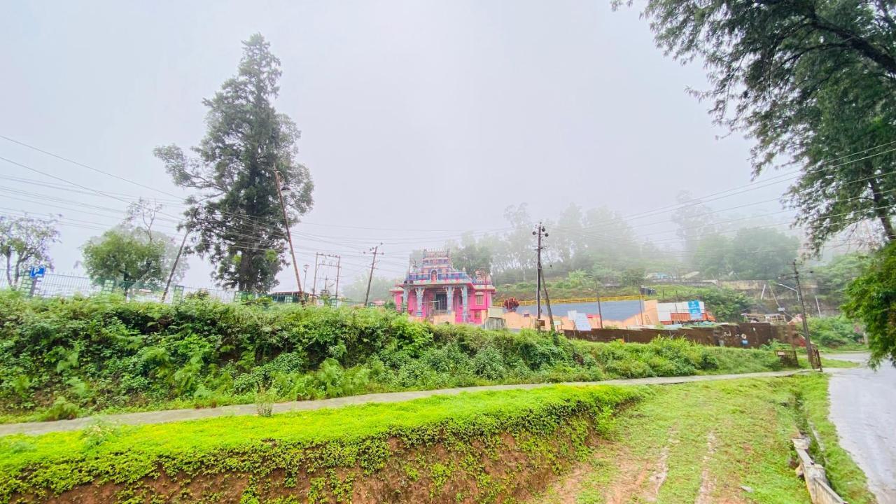 Hotel Caveri Inn Madikeri Eksteriør billede