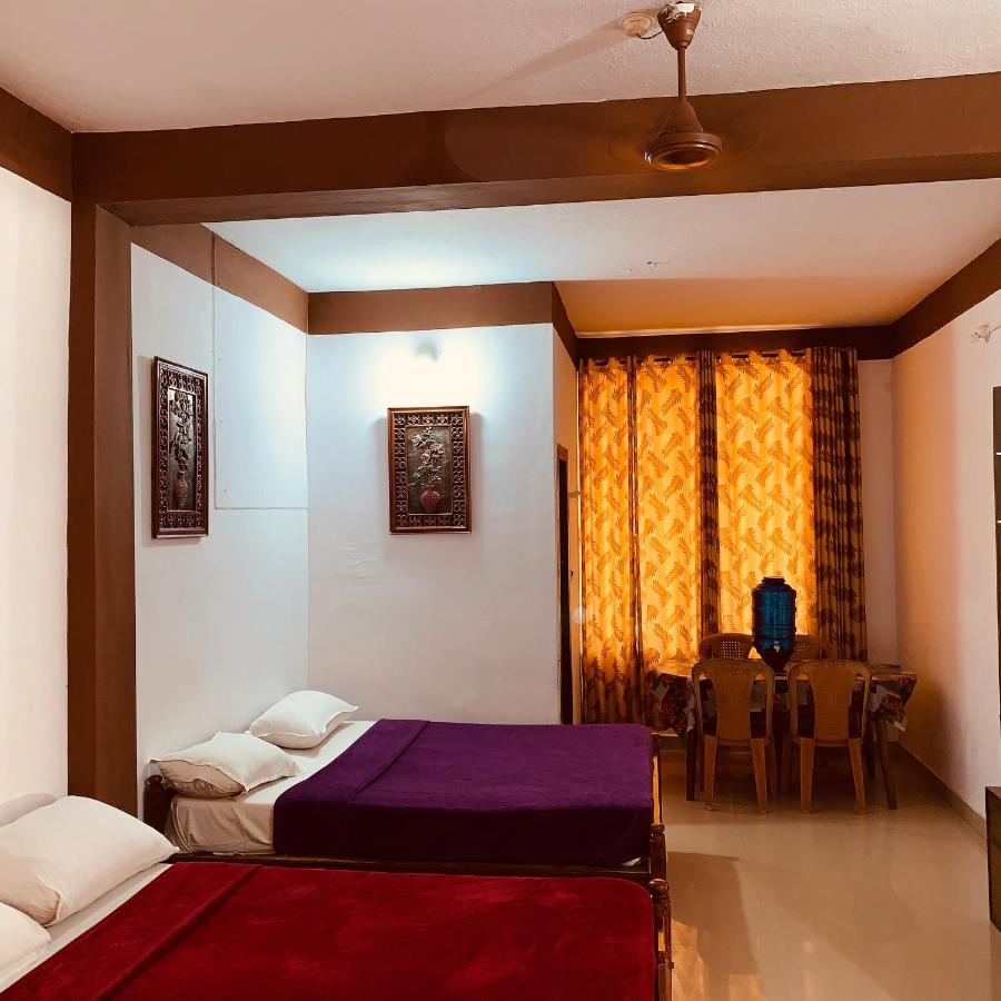 Hotel Caveri Inn Madikeri Eksteriør billede