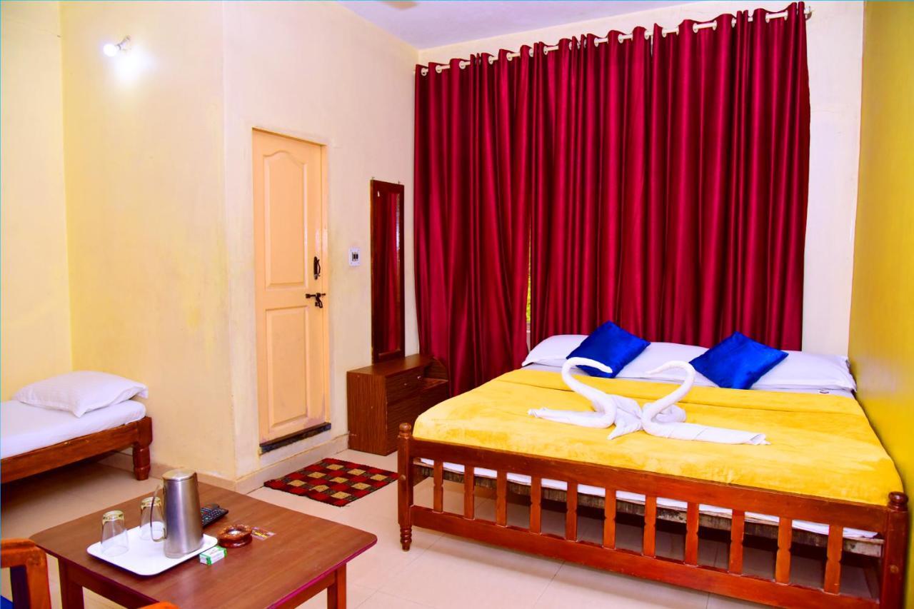 Hotel Caveri Inn Madikeri Eksteriør billede